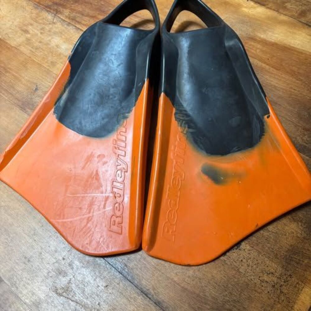 Redley Men's XL Bodyboard Body Surf Kneeboard Swim Fins